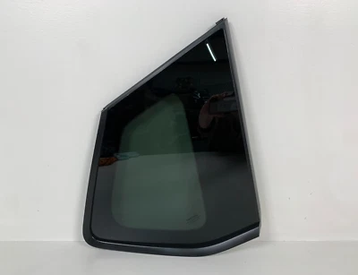 MINT! 2021-2025 Nissan Rogue Rear Right Side Quarter Window Glass 83300-6RR0A OE - Image 1 of 4