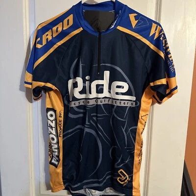 Camisa de Ciclismo Jakroo Adulto Mediana Verde Ciclismo Atlético Jersey Para Hombres 1/4 Cremallera Foto 1 de 4