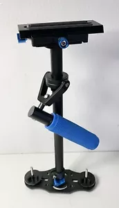 Neewer Handheld Steadicam Stabilizer 24 inches - Picture 1 of 11