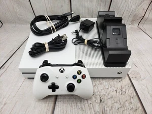 Microsoft Xbox One S 1TB con mando, fuente de alimentación, cables, buen estado - Imagen 1 de 5