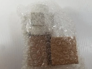 SMC AR40-N02G-1Z-B Pneumatic Regulator - Picture 1 of 3