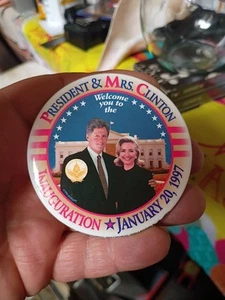 PRESIDENT & Mrs. CLINTON "INAUGURATION PIN" JANUARY 20, 1997 VINTAGE 3" ROUND - Picture 1 of 11