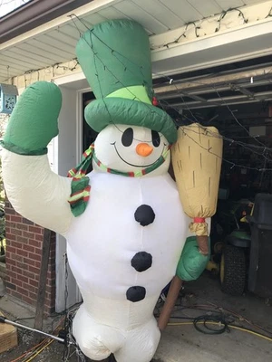 Rare Christmas Inflatable 8ft Snowman Read Description - Image 1 of 3