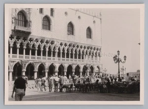 Venedig Italien 1958 - Kellner Restauran am Dogenpalast - Altes Foto 1950er - Picture 1 of 2