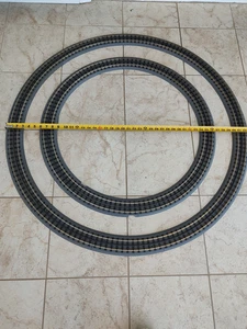 MTH RealTrax Track 40-1042 O42 Curve (12 Pieces) & 40-1002 O31 Curve (8 Pieces) - Picture 1 of 9