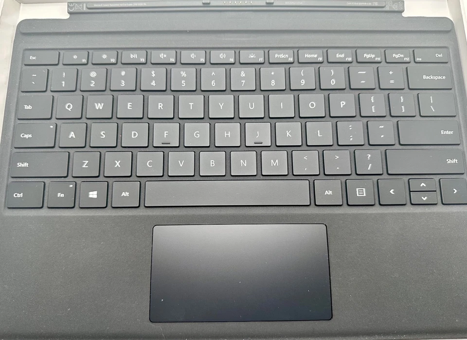 Microsoft Surface Pro 1725 Type Cover Keyboard BLACK Brand New - Image 1 of 4