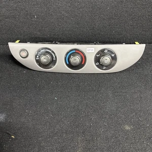 02-05 TOYOTA CAMRY SE A/C HEATER CLIMATE TEMPERATURE CONTROL OEM 55902-06050 - Picture 1 of 7