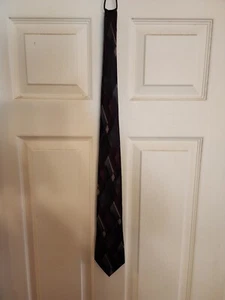 Crazy Horse Men's Necktie Black /Beige/ Red/Gray Geometric Tie - Picture 1 of 4
