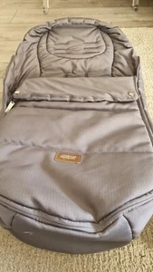 Mamas and Papas Grey Cosy Toes Pram footmuff - Picture 1 of 7