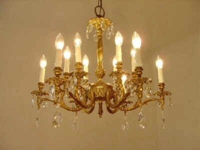 ANTIGUA LÁMPARA DE ARAÑA DE LATÓN VINTAGE CRISTAL 12 LUCES Ø 25" ACCESORIOS DE ILUMINACIÓN Foto 1 de 4