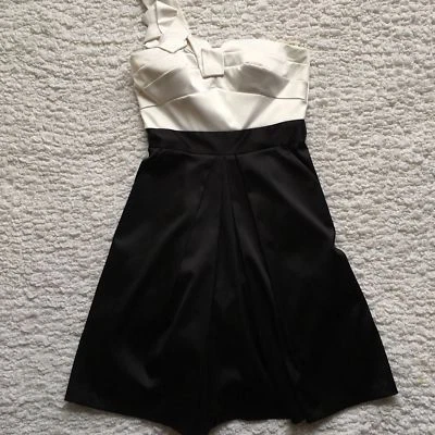 Vestido Max & Cleo Negro y Marfil Formal Ocasión Talla 8 Nuevo Con Etiqueta org $168 Foto 1 de 4