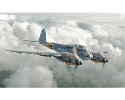 Italeri Messerschmitt Me 410 A-1 Hornisse 1:72 074 modellismo - Immagine 1 di 4