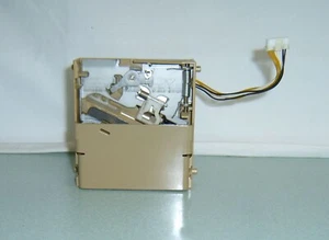 COIN MECHANISM NS-130C FOR SAMMY and RODEO PACHISLO SLOT MACHINE-TAKES QUARTERS - Picture 1 of 10