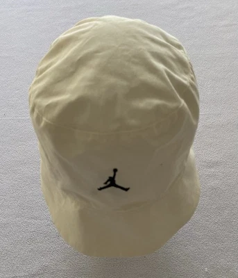 Nike  Bucket Hat Men’s Large Jordan Apex JumpMan Flight Reversible Sherpa Fleece - Image 1 of 4