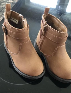 Girl Boys sz 6 M Baby Toddler Carters Brown Boots Aileen Zip up shiney - Picture 1 of 3