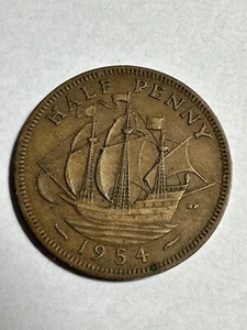 1954 Great Britain Half Penny 1/2p Queen Elizabeth II Bronze Coin KM#896 VF-XF - Picture 1 of 2