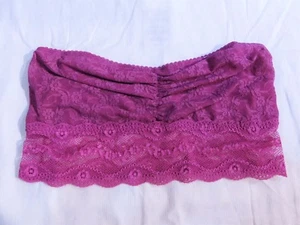 1209  b temptd by Wacoal Purple Lace Kiss Bandeau Bralette Bra L  916182 - Picture 1 of 2