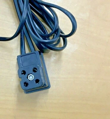 MARKENLOS Cable y enchufe para máquinas de coser Pfaff 1221, 1222- E SOLO cable sin pedal