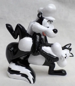 Pepe Le Pew "Sheik" Claiming Penelope PVC wb Warner Brothers Looney Tunes toons* - Picture 1 of 4