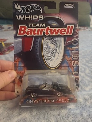 Chevy Monte Carlo Lowrider Hot Wheels WHIPS Team Baurtwell Old School Foto 1 de 3