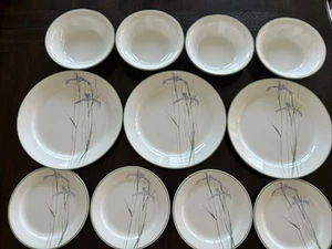 Vintage Corelle Shadow Iris Dinner & Bread Plates & Bowls Set Of 11 - Picture 1 of 18