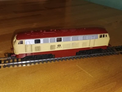 LOCOMOTIVA LIMA diesel DB 218 217-8 H0 DC funzionante ESTETICAMENTE MOLTO BUONA - Immagine 1 di 4