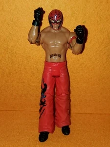 WWE WWF REY MYSTERIO ACTION FIGURE ROYAL RUMBLE HERTIAGE SERIES MATTEL 2010 - Picture 1 of 5