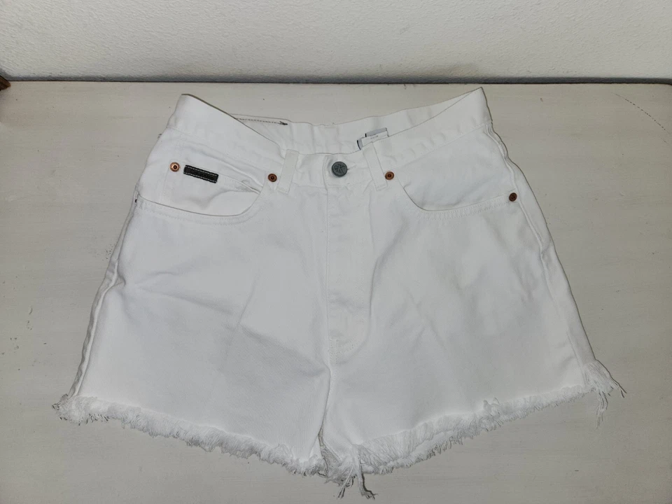 Pantalones Cortos De Colección Calvin Klein Talla 7 Tiro Alto Blanco Denim Corte Años 90 CK Deshilachados Foto 1 de 4