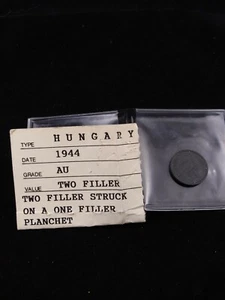 HUNGARY 2 FILLER 1944 TOP #s23 003 - Picture 1 of 3