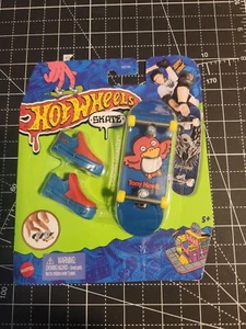 Hot Wheels Skate Fingerboard Tony Hawk Chirping Trickster HGT53 - Picture 1 of 5