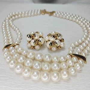 Trifari Graduated Pearl Triple Necklace Cluster Earrings BOLD Exclnt Condition - Picture 1 of 7
