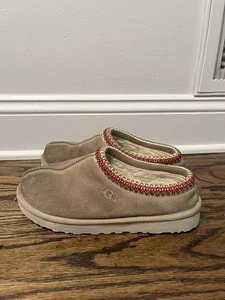 UGG WOMEN TASMAN SAND SHEARLING LINED MOCCASIN SHOE US 9 / EU 40 / UK 7 - Picture 1 of 13