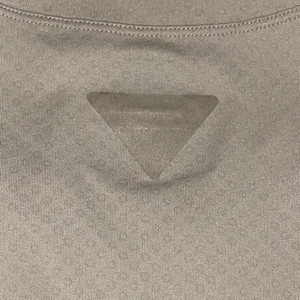 Men's Columbia Cooling Shirt Omni Freeze Long Sleeve Tan Biking Athletic Top - Picture 1 of 6