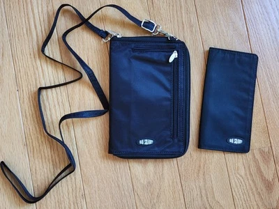 Big Skinny Black Nylon ZIP AROUND CLUTCH WALLET Crossbody Phone Cover New NWOT - Image 1 of 4