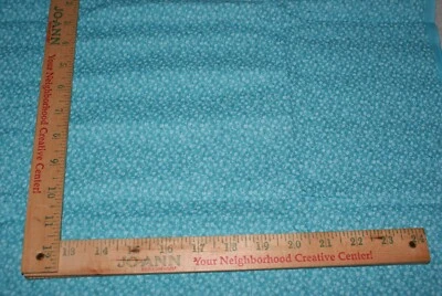 Tela pequeña azul aguamarina flores tono sobre tono tradiciones algodón 20" x 44 acolchado Foto 1 de 2