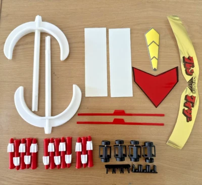 Goldorak Goldrake  1 stickers 13 Missiles 2 h 2 support 4 roue Shogun Jumbo - Imagen 1 de 4