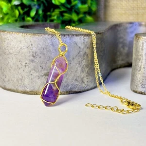 White Quartz Crystal Point Necklace – Raw Gemstone Pendant – Wire Wrapped Heal - Picture 1 of 20