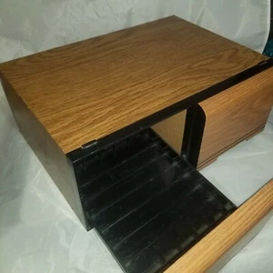 Vintage Smart Cabinets VHS-Halter Aufbewahrungsschrank hält 16 Kassetten Holzimitat - Bild 1 von 5
