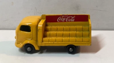 LESNEY Matchbox No. 37 KARRIER BANTAM 2-TON COCA-COLA Truck Made In England - Image 1 of 4