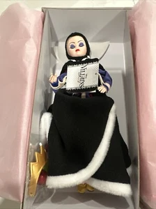 Madame Alexander Evil Queen 10" Doll,  New in Box 71700 - Picture 1 of 5