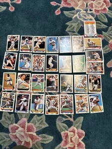 29 1993 TOPPS BASEBALL CARDS - See Pics. - Picture 1 of 5