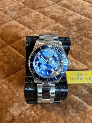 Nuevo Invicta Pro Diver con esfera azul camuflaje Foto 1 de 4