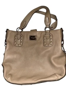 Bolso de Mano Michael Kors Cuero Beige Doble Asas - Imagen 1 de 6