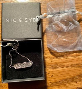 Nic & Syn Bracelet New in Box - Picture 1 of 1