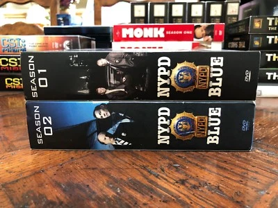 NYPD Blue - Seasons 1 through 2 - DVD Set Foto 1 de 3