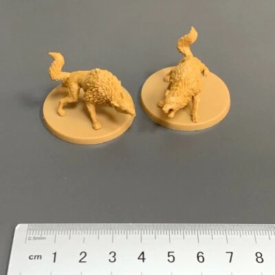 1.5'' Game Wolf  #042 Miniatures Dungeons & Dragon Board DND Figure game toy A1 - Image 1 of 4