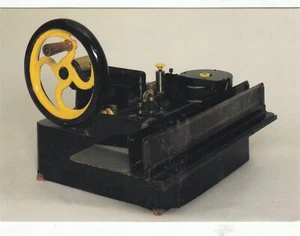 Hand operated Krag Edinburgh Postcard unused VGC - Zdjęcie 1 z 2