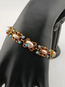 FLORENZA gold tone scroll designs faux turquoise & pearls 1950'S bracelet - Picture 1 of 11