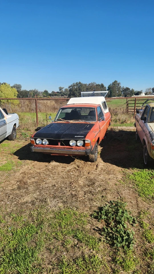 Subaru Brat 1979. GL tracción delantera y tracción en las 4 ruedas. Motor 1.6L funciona Foto 1 de 1