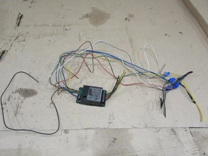 VW Passat B6 Estate rear towing charge relay control unit TEB7AS - Picture 1 of 7